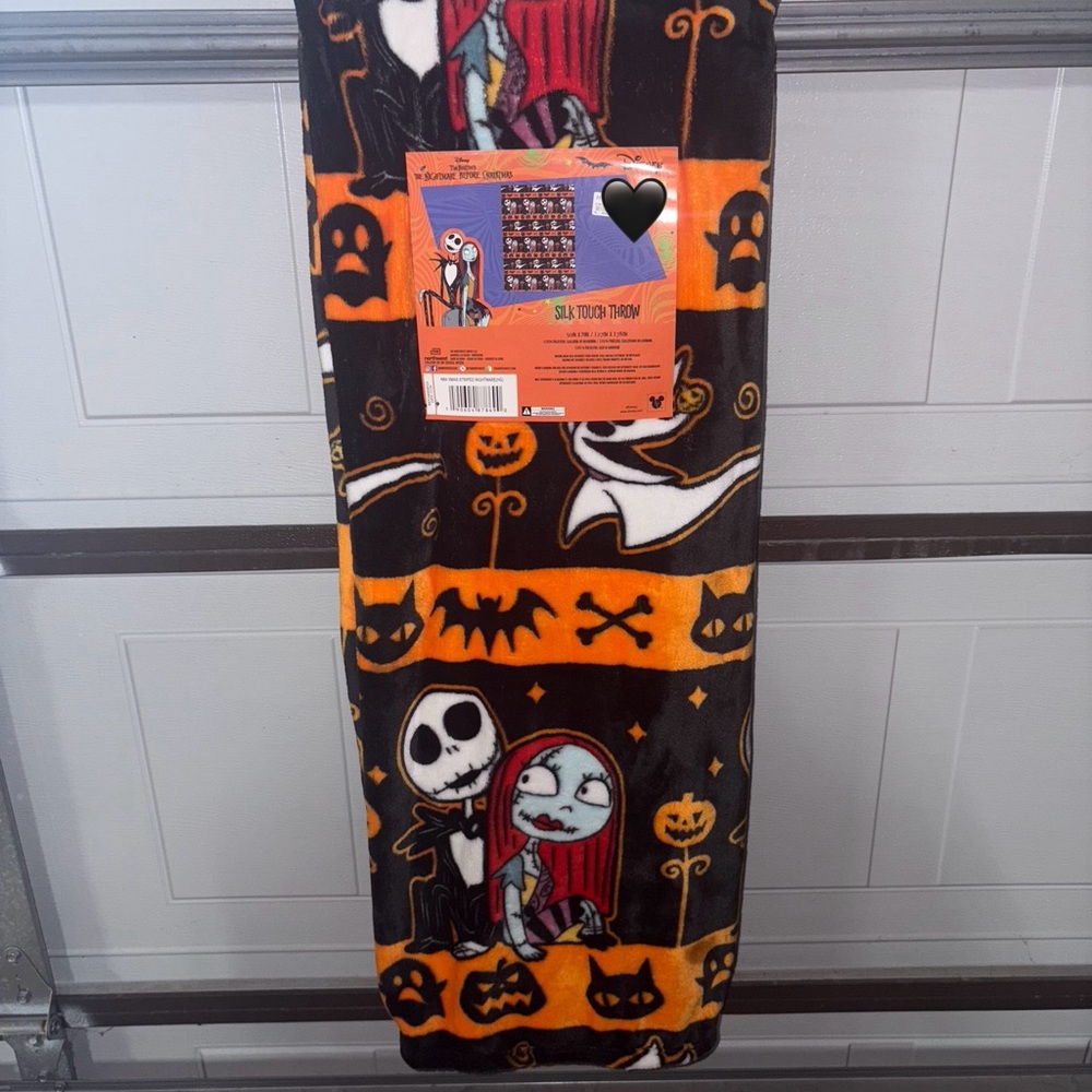 Nightmare Before Christmas Halloween Character Blanket - Black and Orange